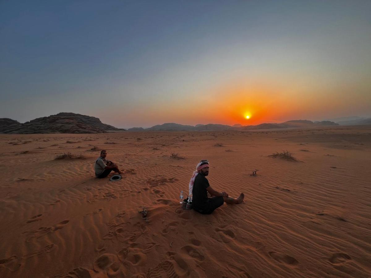 Wadi Rum Sky Tours & Camp Exteriér fotografie