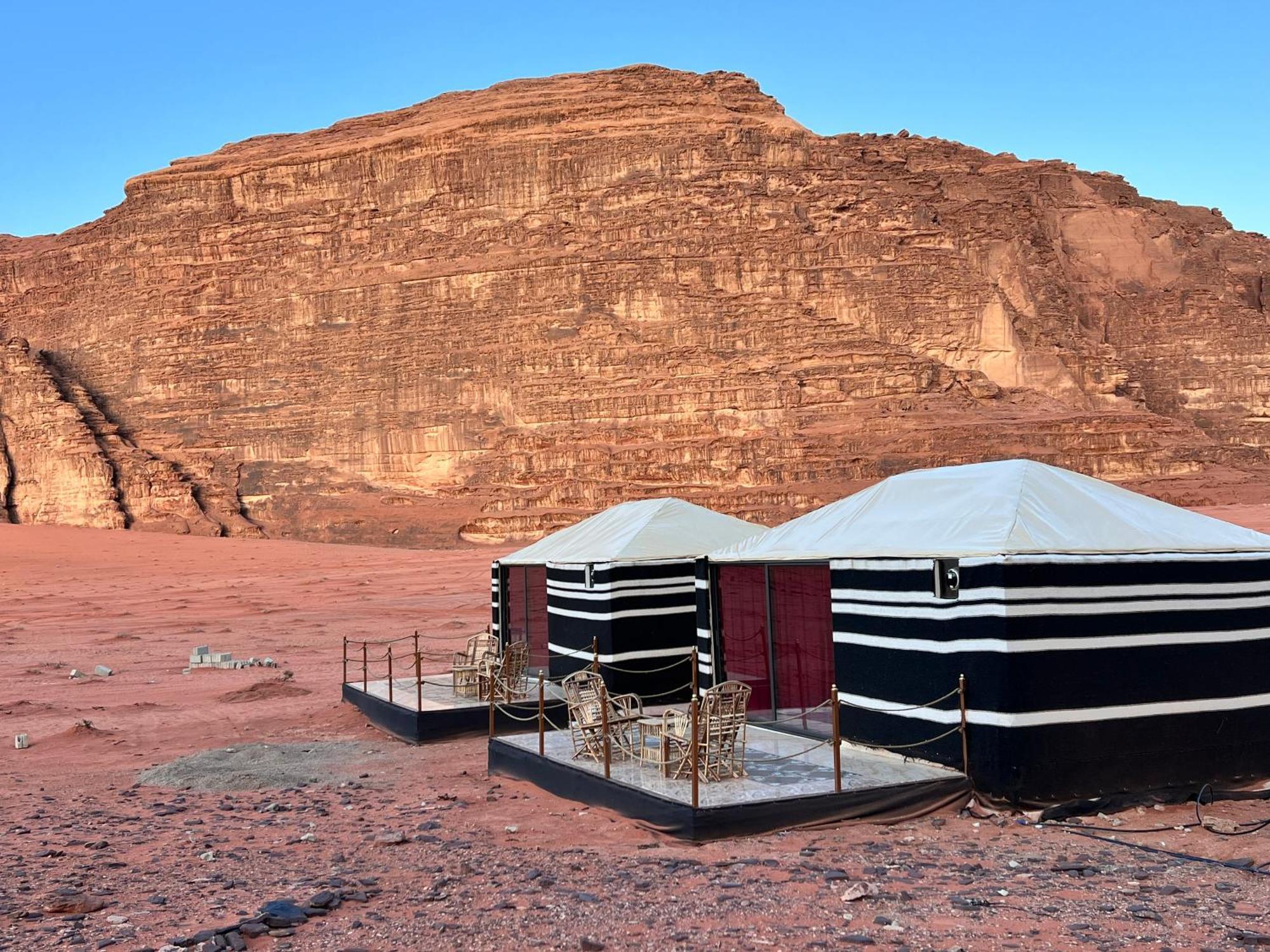 Wadi Rum Sky Tours & Camp Exteriér fotografie